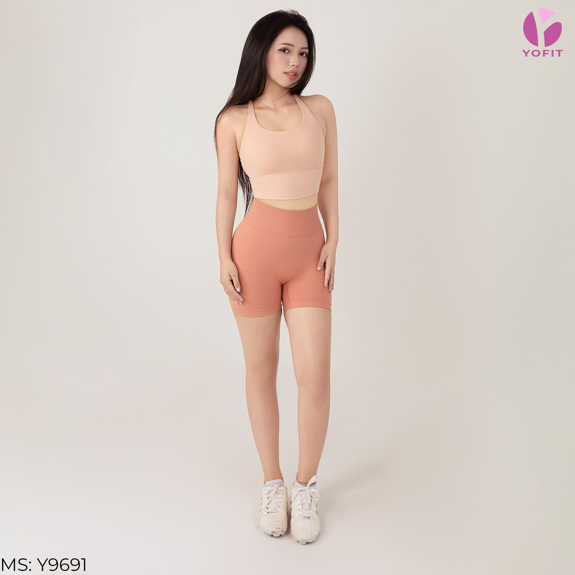 Set quần áo tập Coreglow Short Y9691