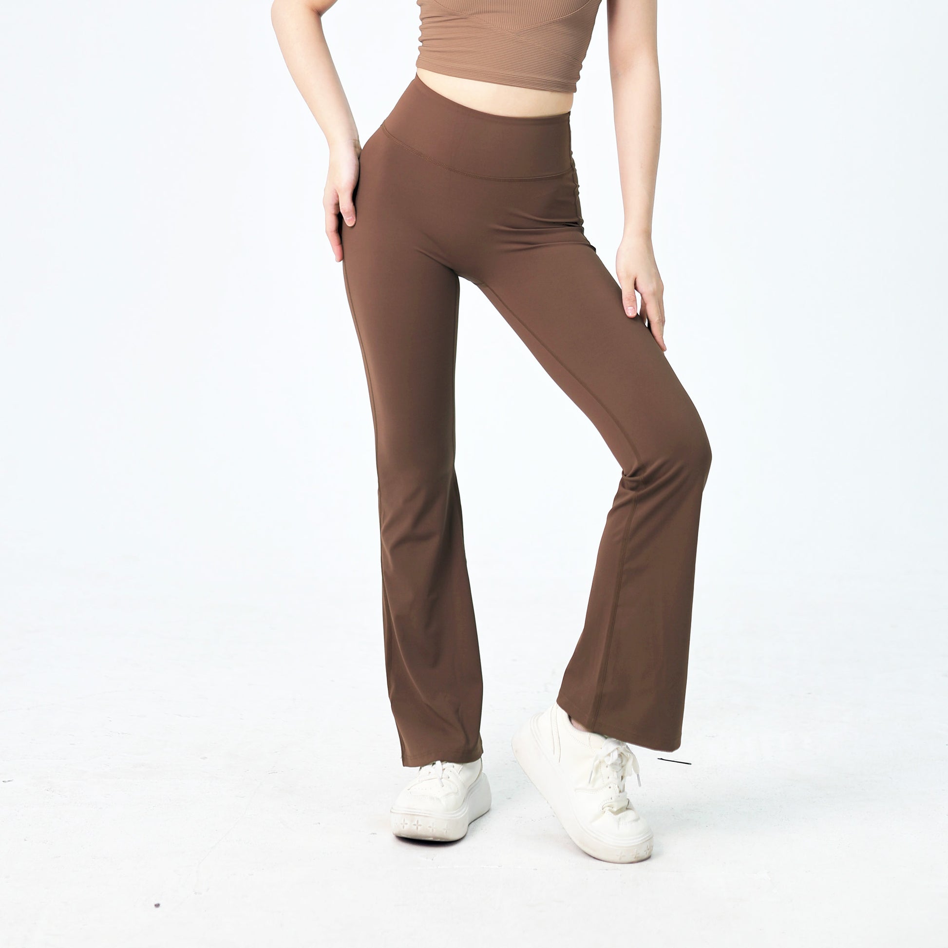 Quần ống loe YOFIT Y94