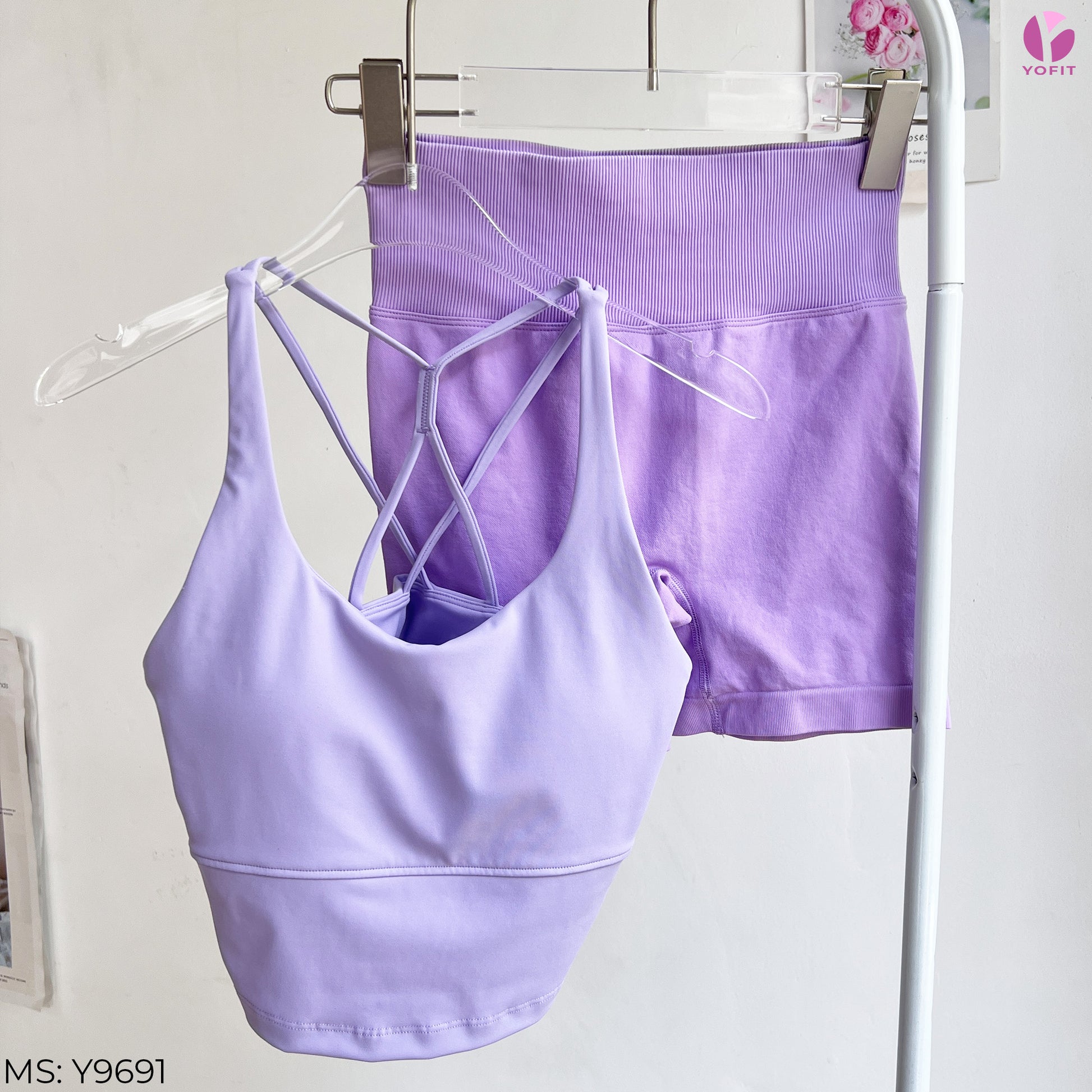 Set quần áo tập Coreglow Short Y9691