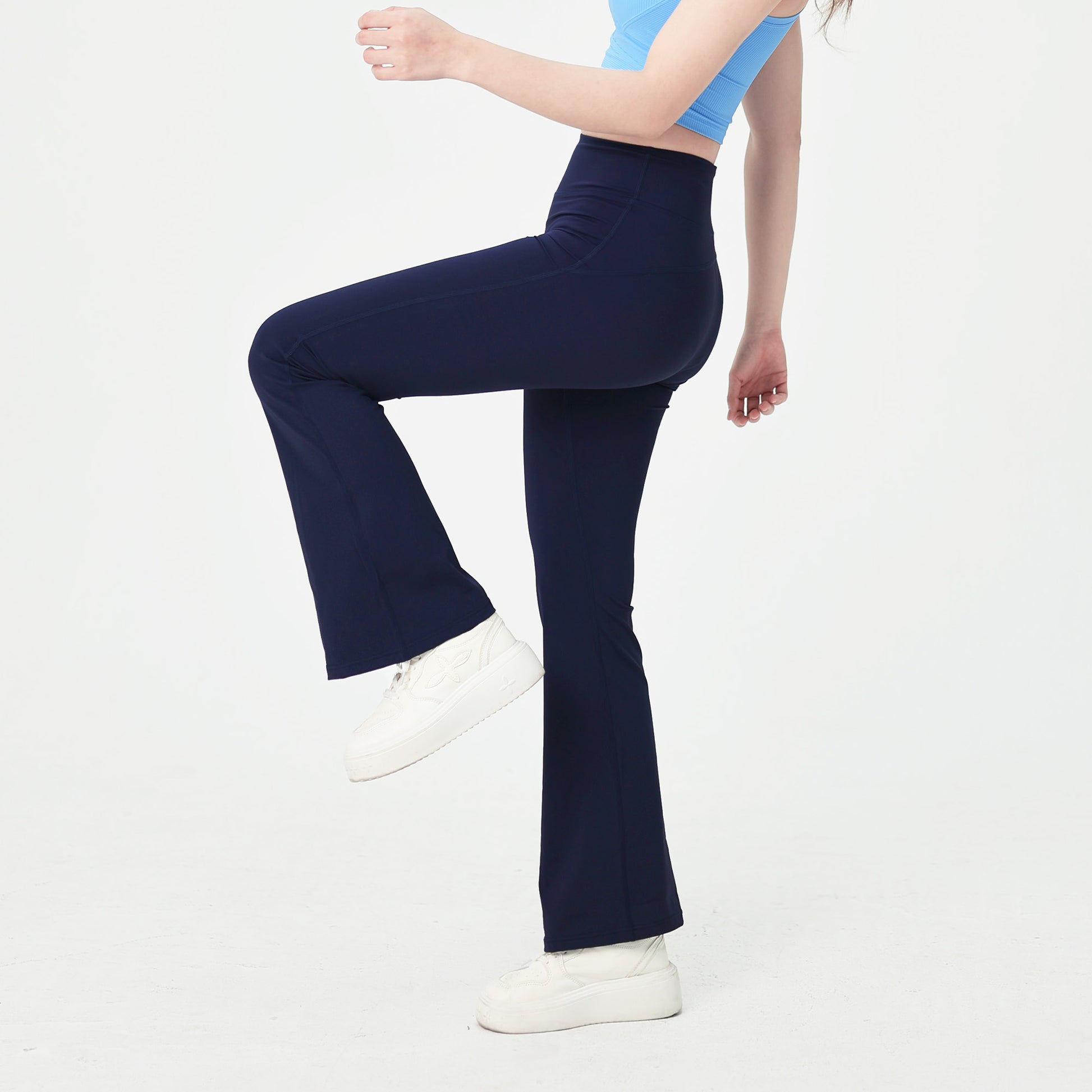 Quần ống loe YOFIT Y94