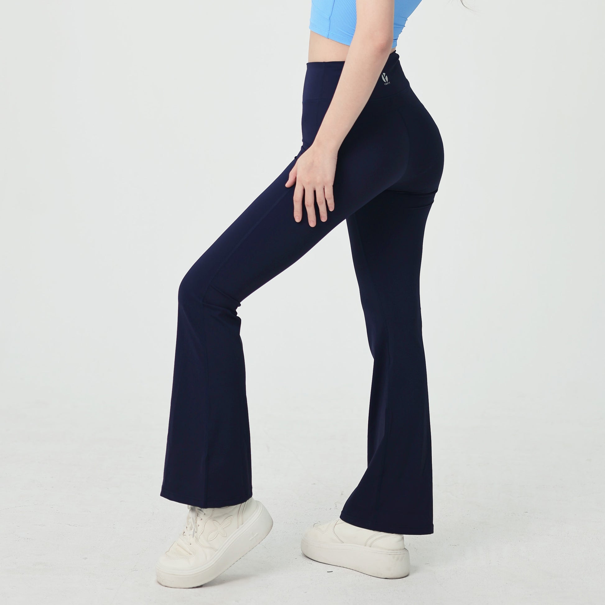 Quần ống loe YOFIT Y94